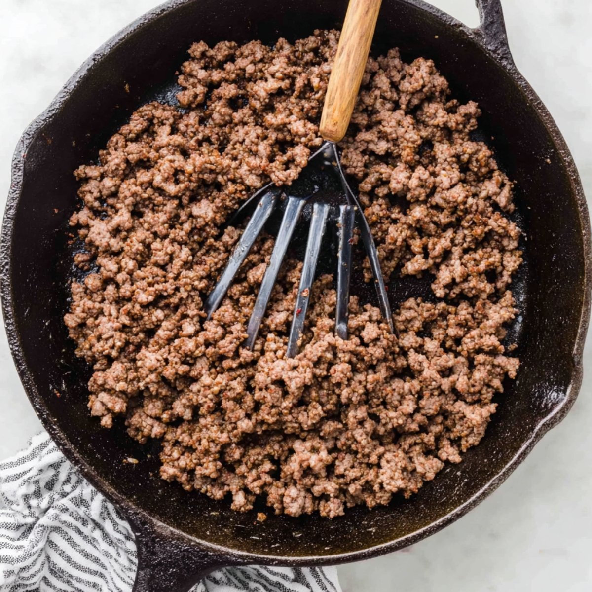 Easy Korean Beef Bowl Recipe 11 Brown the beef 4